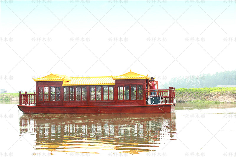 10米红身黄顶画舫